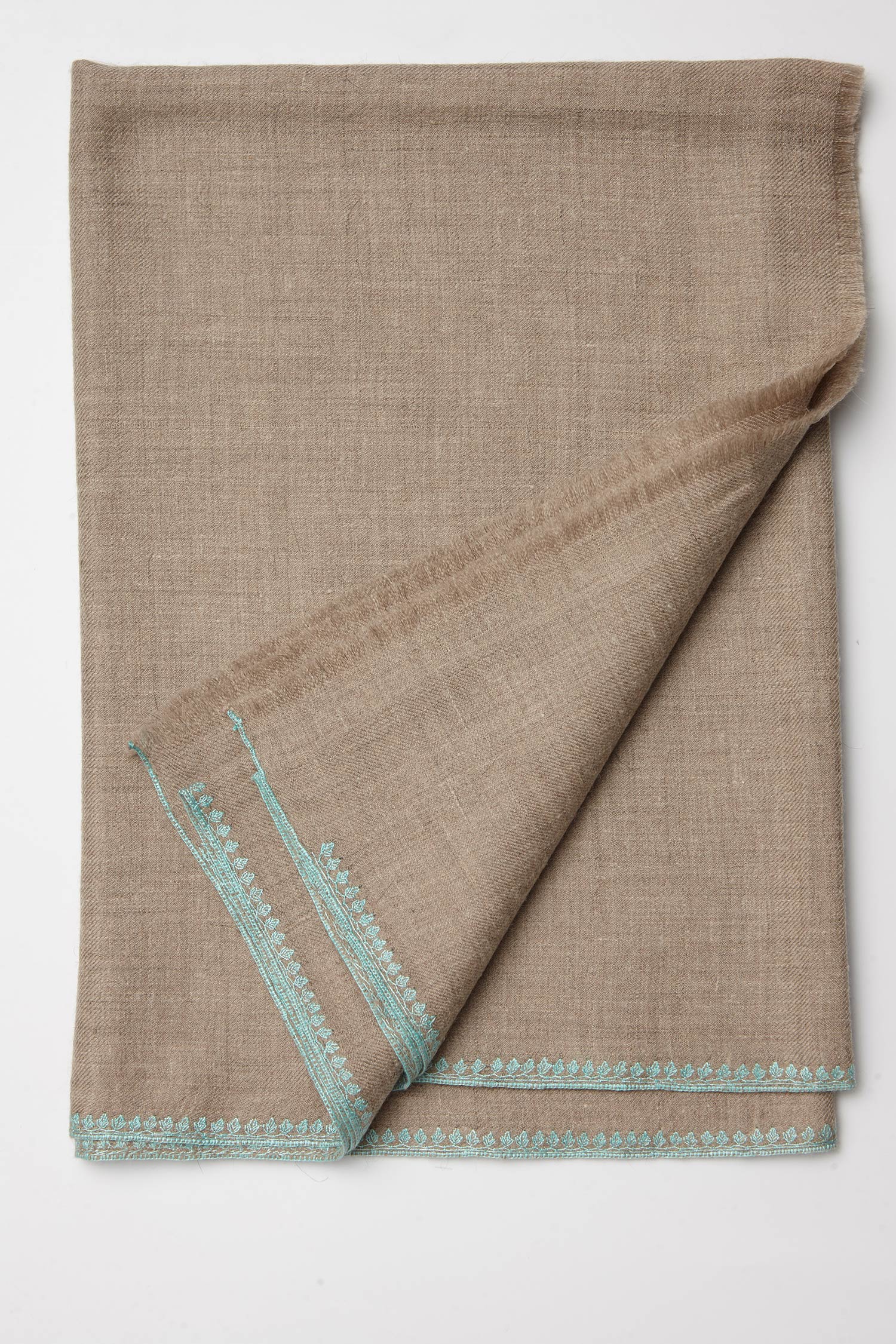 SUHANA by YASBÏS EMBROIDERED CASHMERE SCARF NATURAL/Turquoise